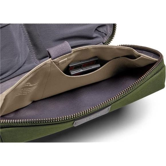 Bellroy Tech Kit (Tech Accessories Organizer Pouch, Zipper Closure Design) - Picture 4 of 6